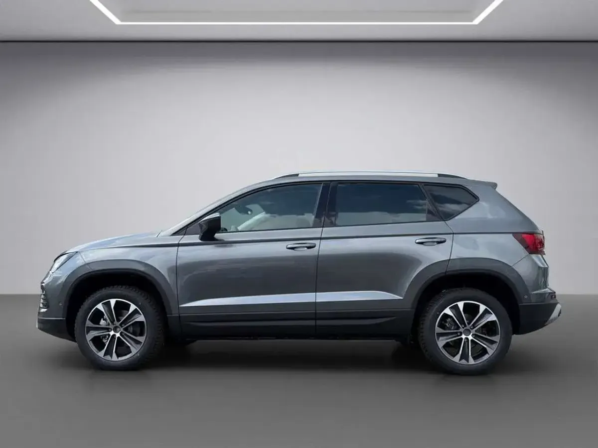 Neu Seat Ateca 150 PS (110 kW) 2026 Grau SUV