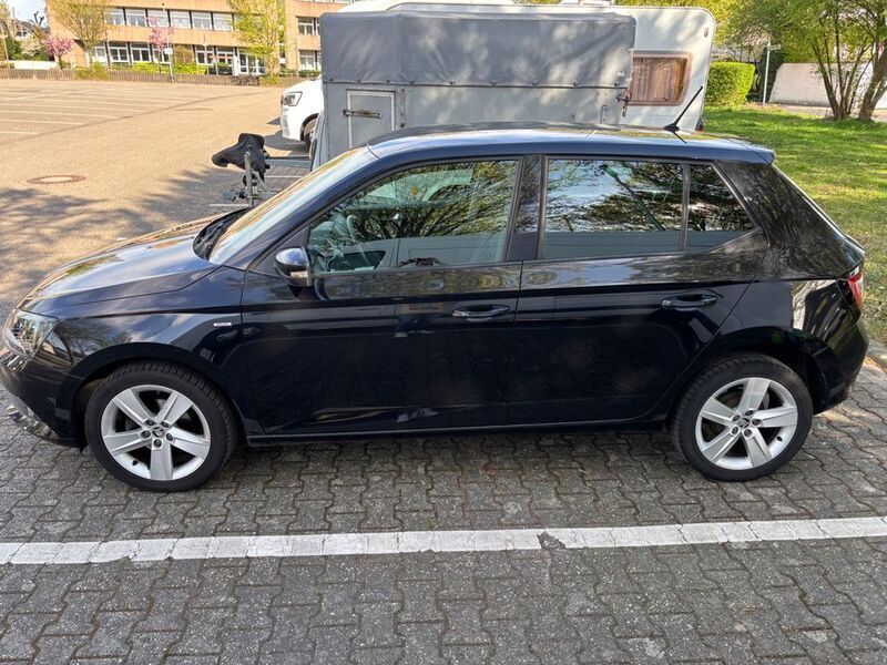Gebraucht Skoda Fabia Drive 60 PS (44 kW) 2017 Schwarz Kleinwagen