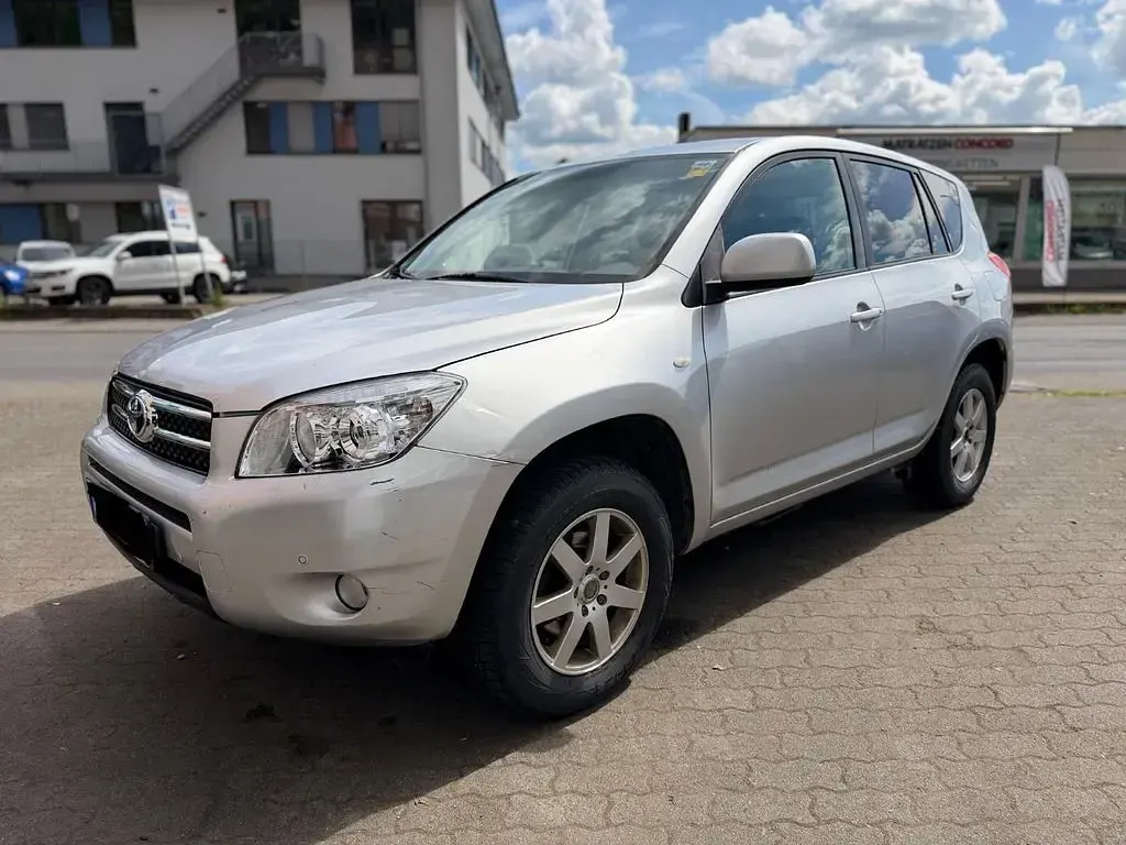 Gebraucht Toyota RAV4 Team 152 PS (111 kW) 2008 Silber SUV