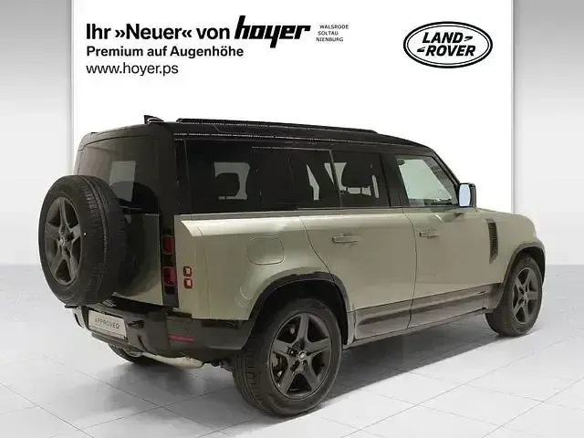 Gebraucht Land Rover Defender SE Dynamic 301 PS (221 kW) 2024 Grün SUV