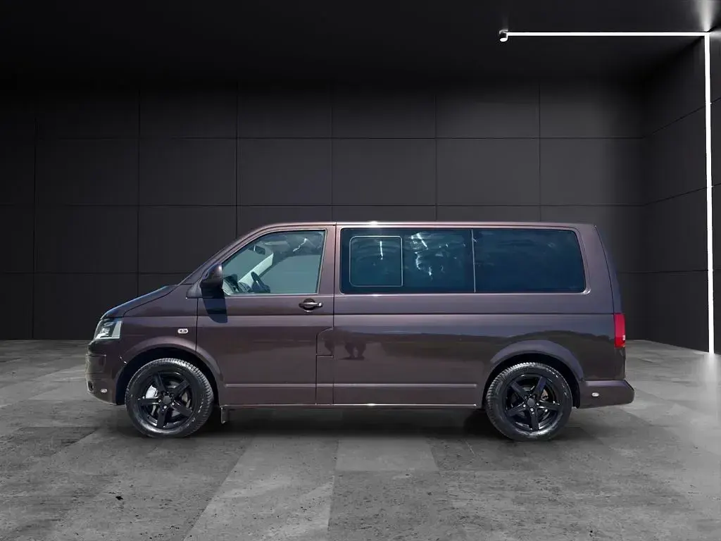 Gebraucht VW Caravelle 179 PS (131 kW) 2012 Braun Van