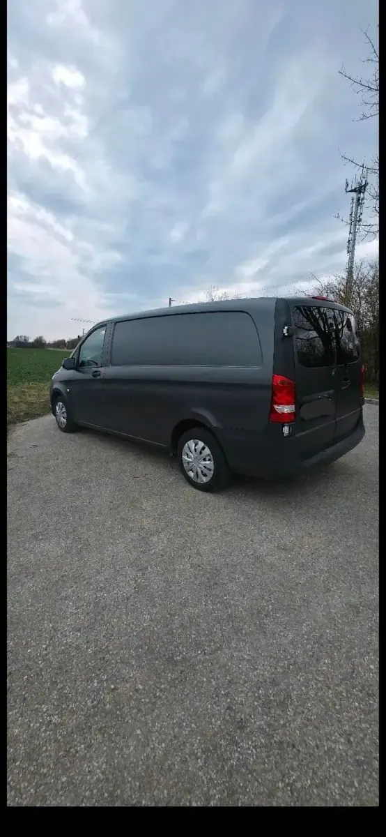 Gebraucht Mercedes Vito 136 PS (100 kW) 2015 Schwarz Van