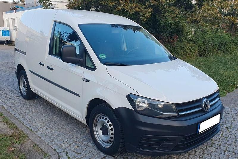 Usado VW Caddy 75 HP (55 kW) 2015 Branco Monovolume