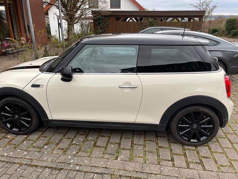 Gebraucht Mini ONE 102 PS (75 kW) 2015 Weiß Kleinwagen