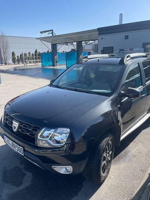 Gebraucht Dacia Duster Prestige 109 PS (80 kW) 2018 Schwarz SUV