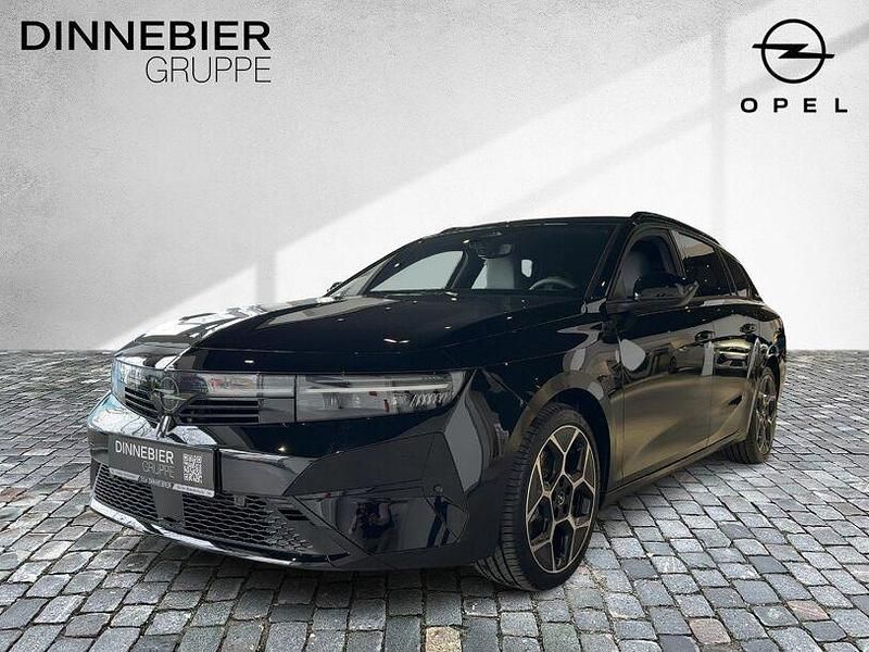 Neu Opel Astra Ultimate 131 PS (96 kW) 2026 Karbon schwarz metallic Kombi