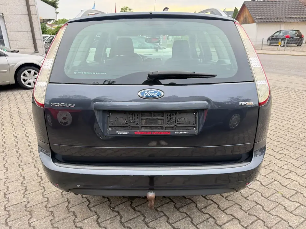 Gebraucht Ford Focus 136 PS (100 kW) 2008 Blau Kombi