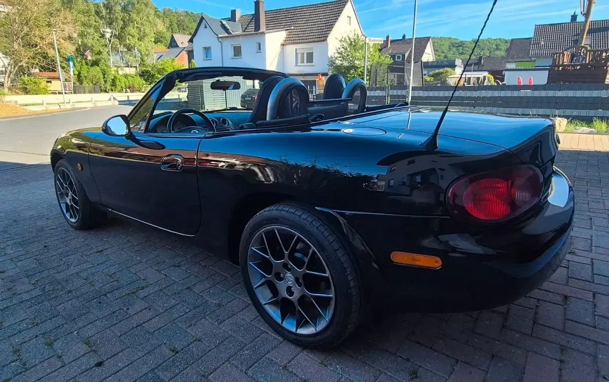Używany Mazda MX5 110 KM (80 kW) 2004 Kabriolet