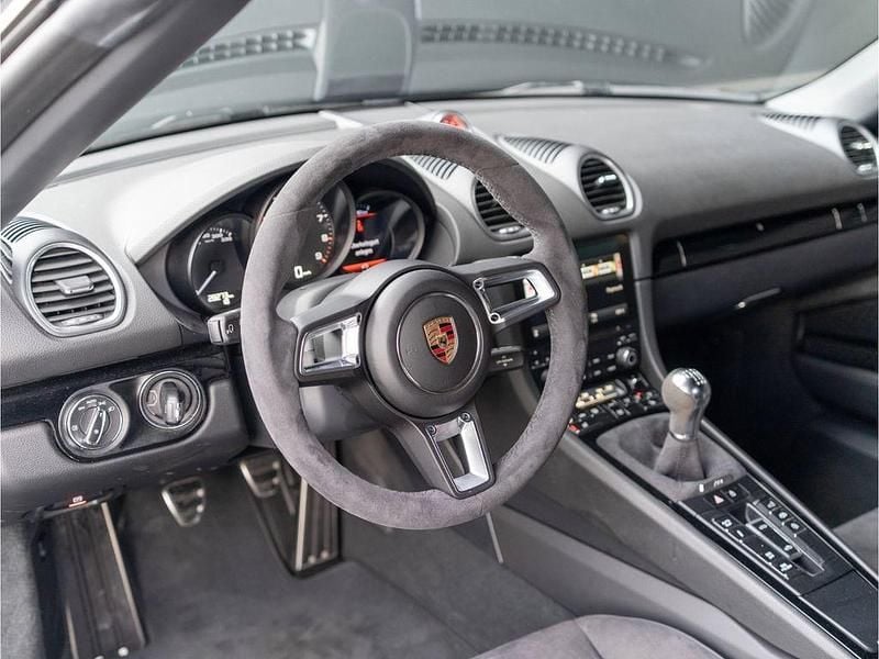 Gebraucht Porsche 718 Spyder 420 PS (308 kW) 2019 Schwarz Cabrio