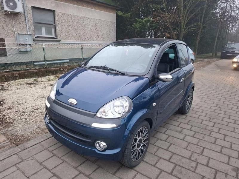 Blau Gebraucht 2014 Microcar M.Go Kleinwagen | 6.390 € (Superpreis) - Bild 1/2