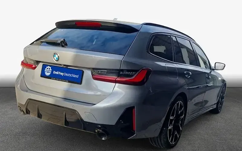 Neu BMW 320 Comfort Edition 184 PS (135 kW) 2026 Grau Kombi