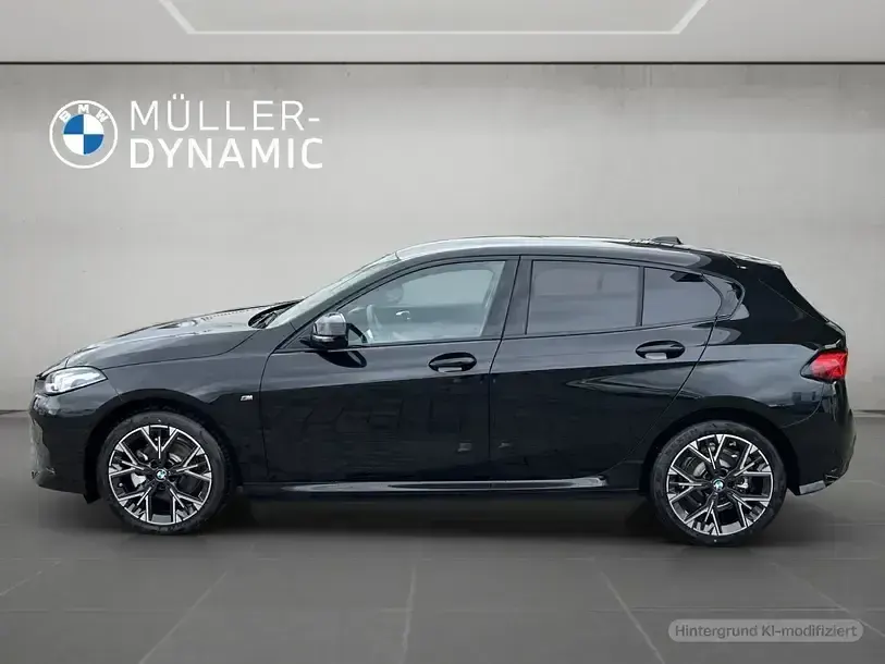 Gebraucht BMW 120 M Sport 163 PS (119 kW) 2025 Saphirschwarz Kleinwagen