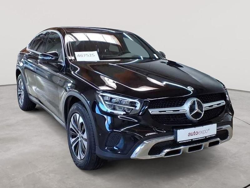 Gebraucht Mercedes GLC220 194 PS (142 kW) 2023 Schwarz Coupé