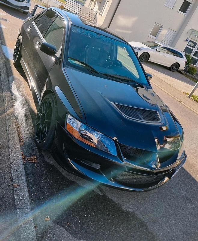 Schwarz Gebraucht 2005 Mitsubishi Lancer Limousine | 42.000 € (Teuer) - Bild 1/4