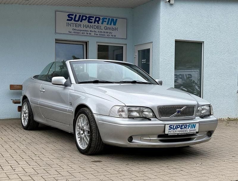 Gebraucht Volvo C70 Comfort 163 PS (119 kW) 2000 Silber Cabrio