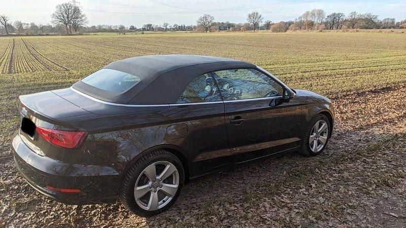 Gebraucht Audi A3 Cabriolet Ambition 150 PS (110 kW) 2015 Braun Cabrio