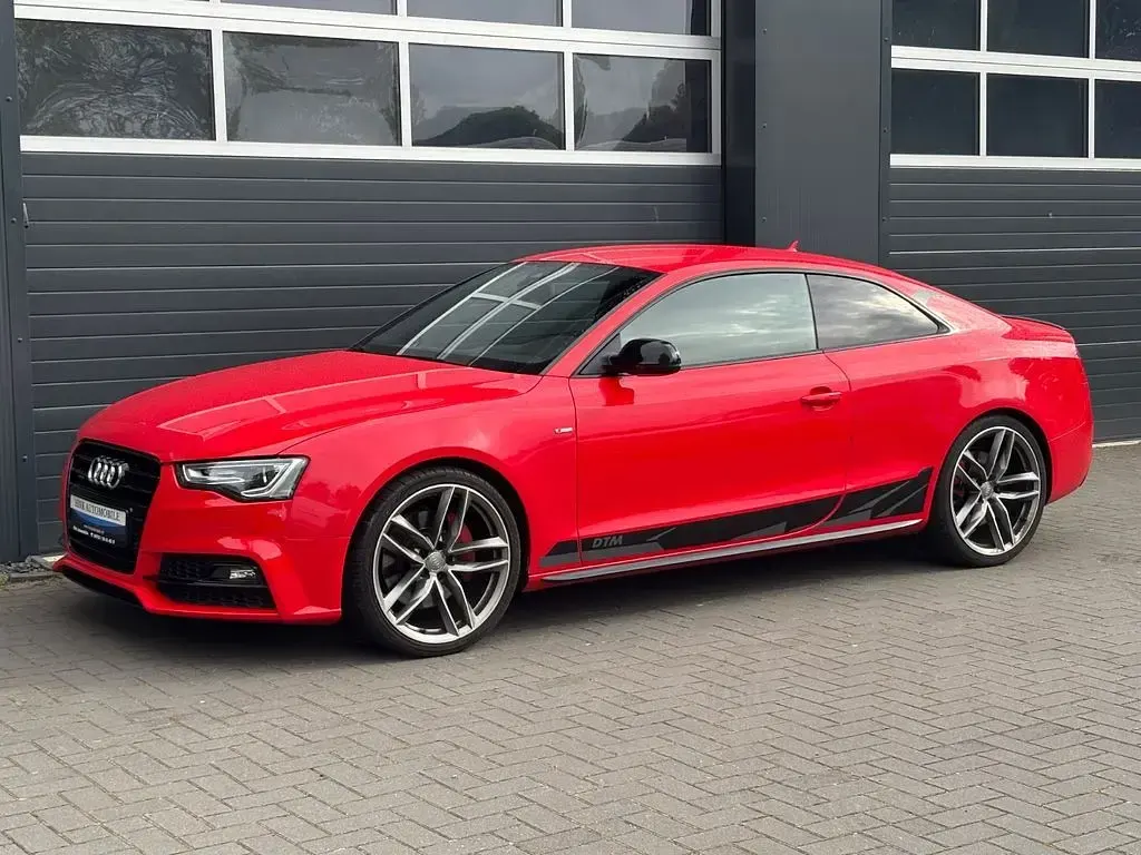 Gebraucht Audi A5 Advanced 245 PS (180 kW) 2016 Rot Coupé
