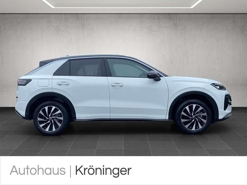 Second-hand VW T-Roc Style 150 CP (110 kW) 2026 Alb SUV
