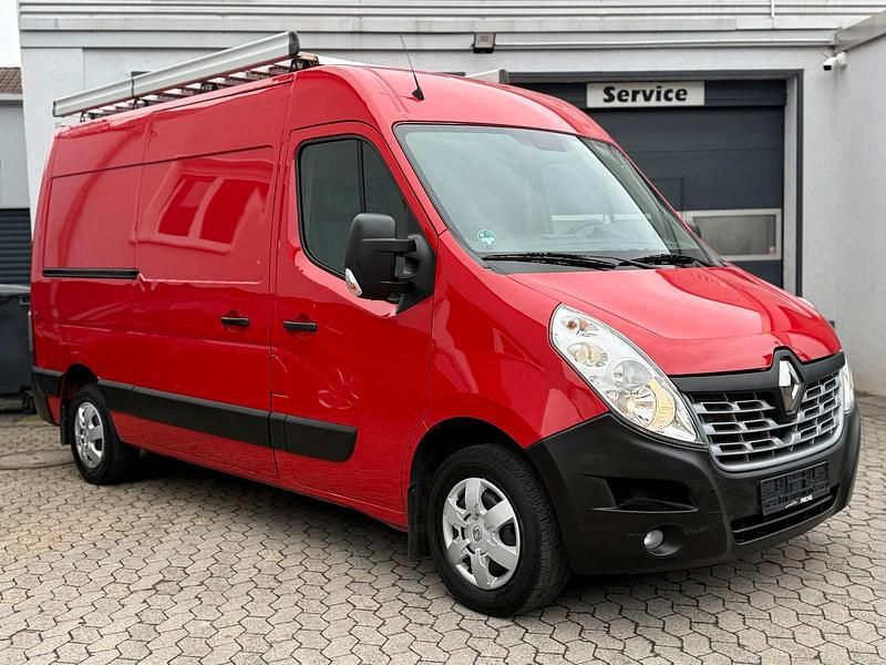 Gebraucht Renault Master 170 PS (125 kW) 2019 Rot Van / Kleinbus