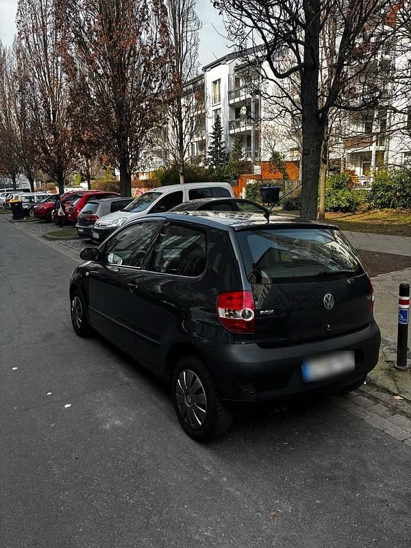 Gebraucht VW Fox 70 PS (51 kW) 2009 Andere farben Kleinwagen