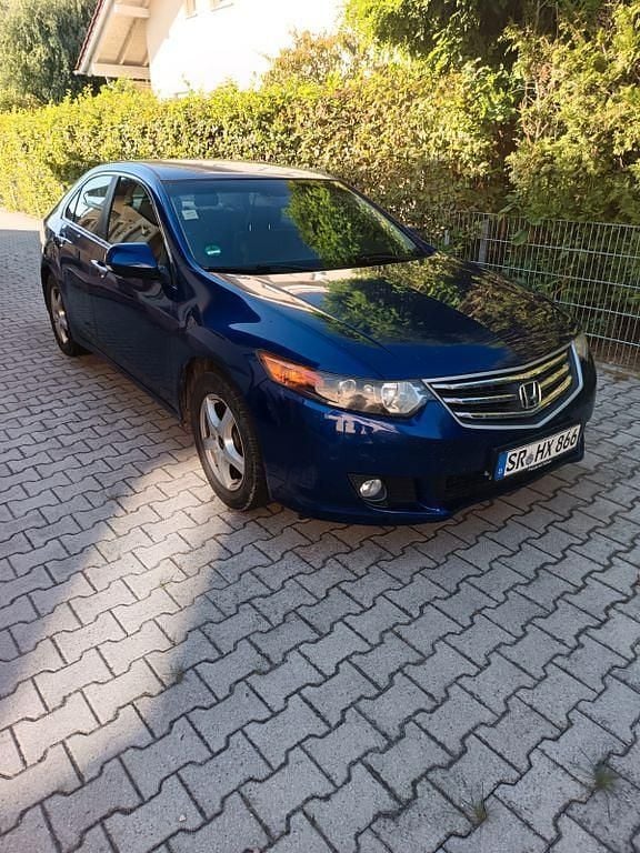 Blau Gebraucht 2008 Honda Accord Executive Limousine | 7.900 € (Fairer Preis) - Bild 1/4