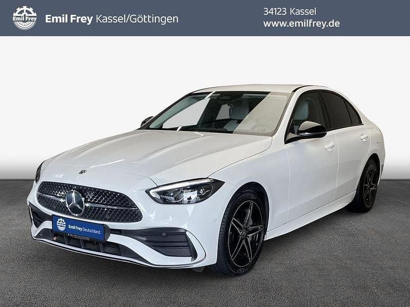 Weiß Gebraucht 2022 Mercedes C300e AMG line Limousine | 42.800 € (Teuer) - Bild 1/4