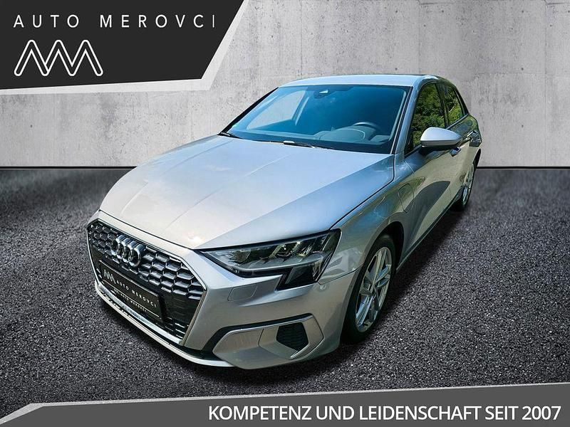 Silber Gebraucht 2022 Audi A3 Sportback e-tron Sport Limousine | 22.595 € (Fairer Preis) - Bild 1/4