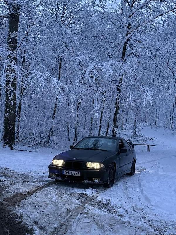 Gebraucht BMW 316 102 PS (75 kW) 1998 Limousine