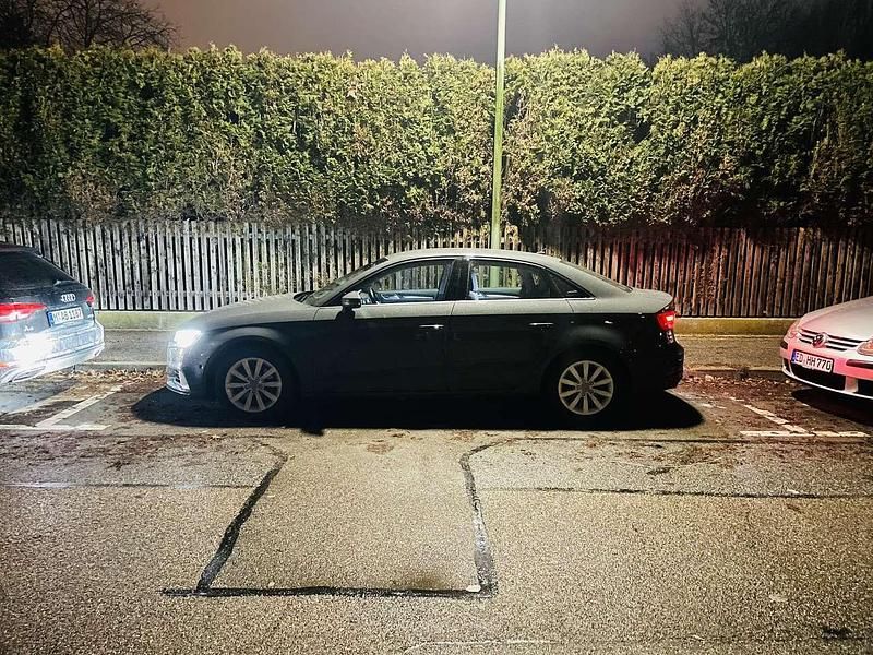 Usata Audi A3 150 CV (110 kW) 2017 Grigio Berlina