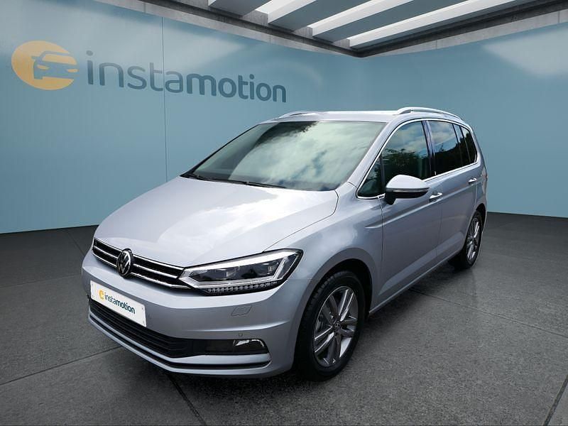 Neu VW Touran 150 PS (110 kW) 2025 Silber Van / Kleinbus