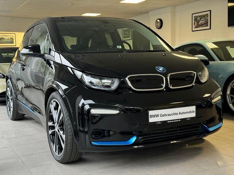 Gebraucht BMW i3 Performance 184 PS (135 kW) 2018 Fluidblack/akzent bmw i blau Kleinwagen