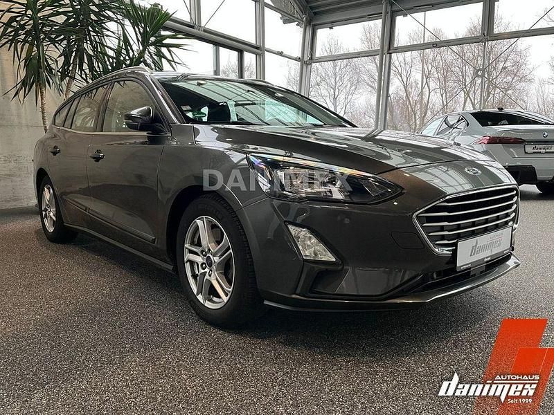Gebraucht Ford Focus Cool & Connect 120 PS (88 kW) 2020 Grau Kombi