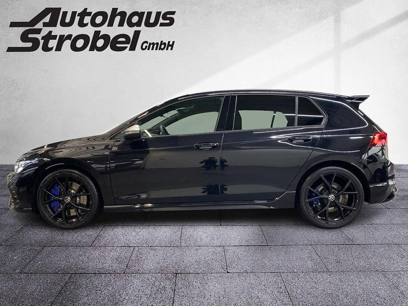 Gebraucht VW Golf VIII R 333 PS (244 kW) 2022 Deep black perleffekt Limousine