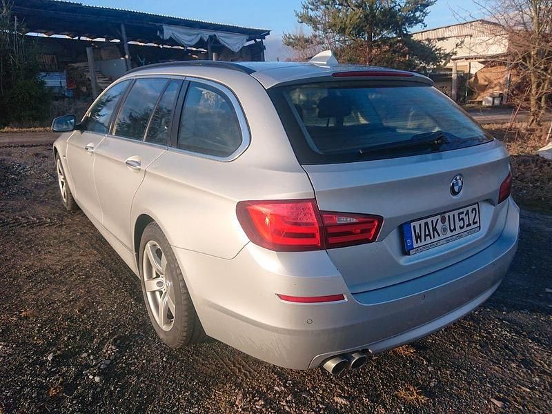 Gebraucht BMW 520 184 PS (135 kW) 2010 Silber Kombi