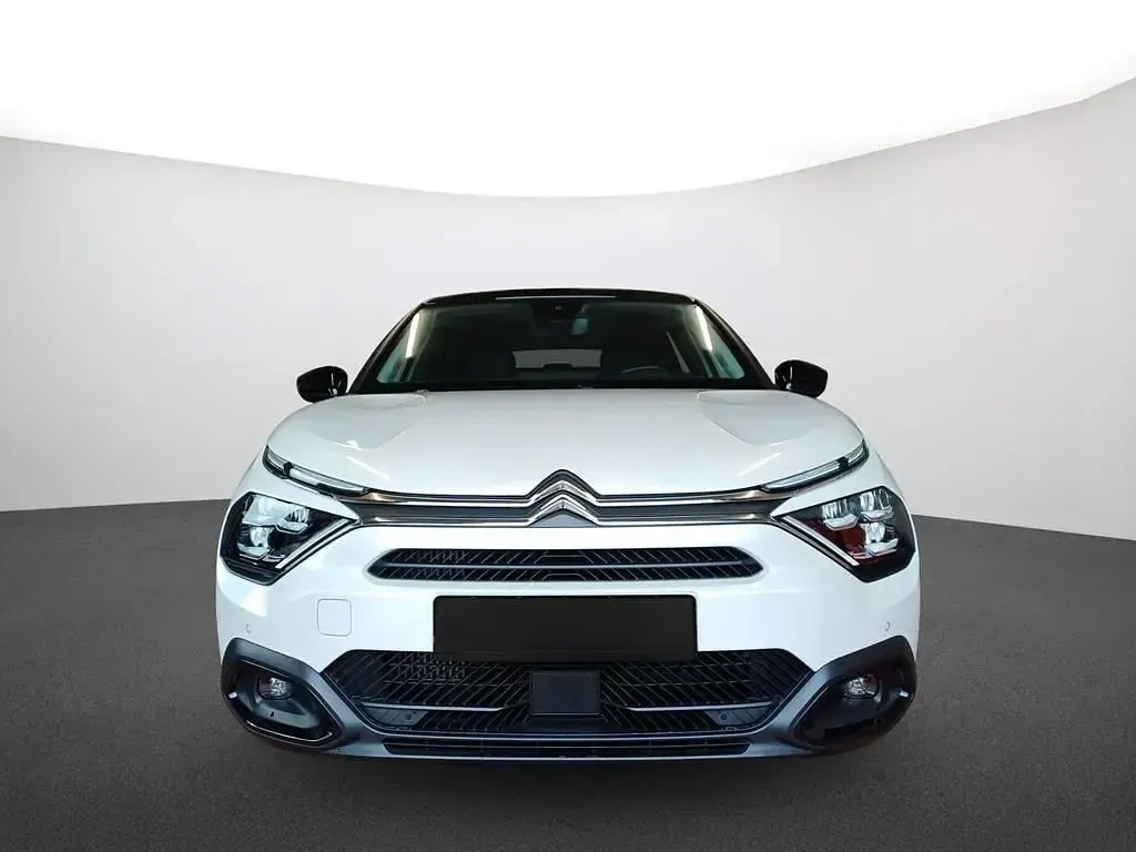 Używany Citroën C4 PureTech 131 KM (96 kW) 2024 Biały SUV