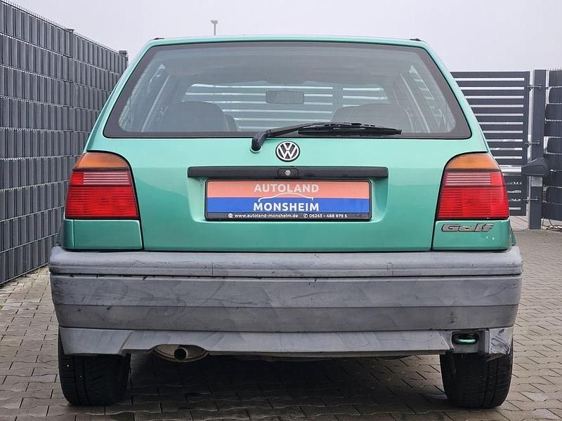 Gebraucht VW Golf III 60 PS (44 kW) 1995 Grün Limousine