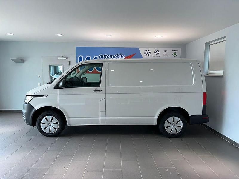 Gebraucht VW Transporter 110 PS (80 kW) 2025 Weiß Van