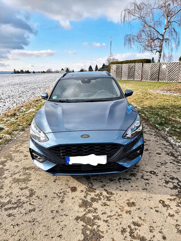 Gebraucht Ford Focus ST 151 PS (111 kW) 2018 Blau Kombi