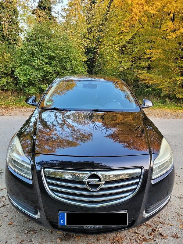 Schwarz Gebraucht 2009 Opel Insignia Limousine | 4.300 € (Fairer Preis) - Bild 1/4