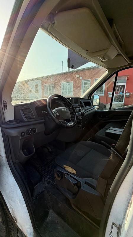 Gebraucht Ford Transit 131 PS (96 kW) 2020 Weiß Van / Kleinbus