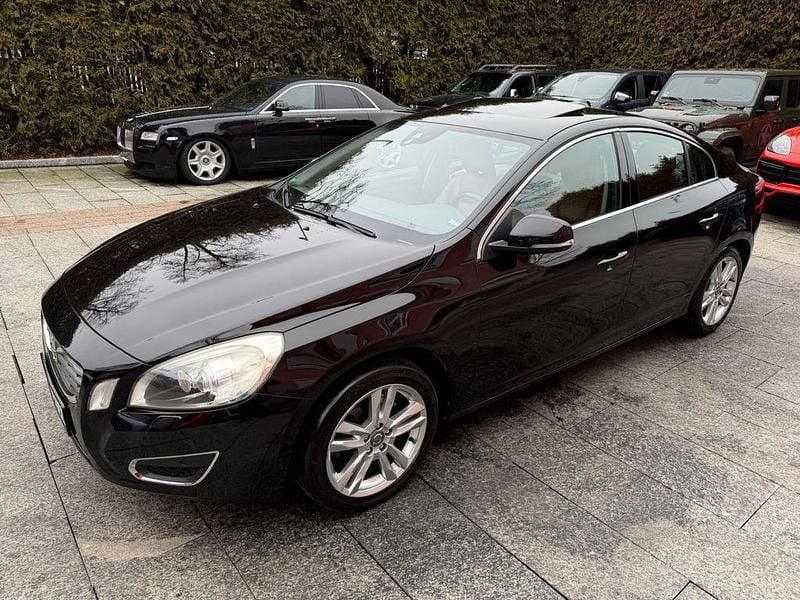 Gebraucht Volvo S60 Summum 205 PS (150 kW) 2010 Schwarz Limousine
