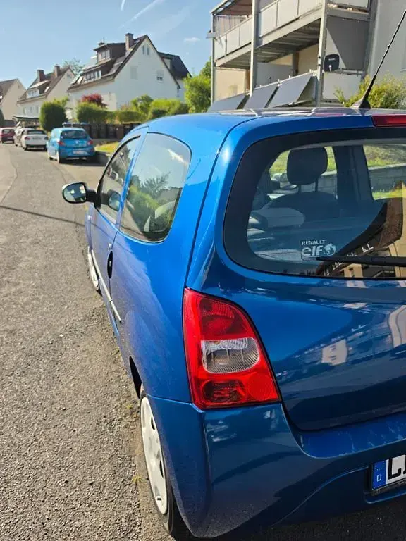 Gebraucht Renault Twingo 58 PS (42 kW) 2010 Blau Kleinwagen
