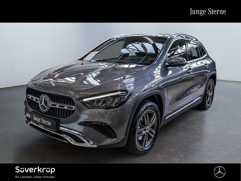 Grau Gebraucht 2024 Mercedes GLA180 Progressive SUV | 39.918 € (Etwas zu teuer) - Bild 1/4