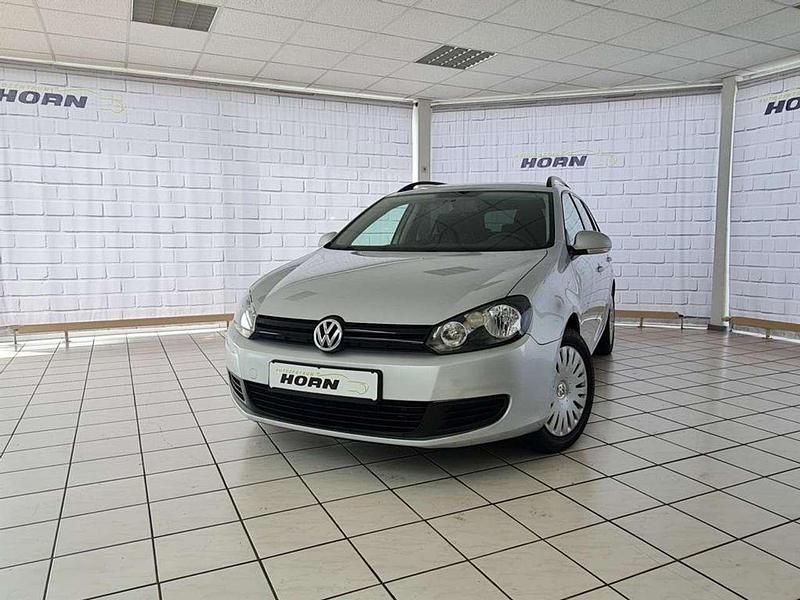 Reflexsilber metallic Gebraucht 2012 VW Golf VII Kombi | 5.490 € (Fairer Preis) - Bild 1/4