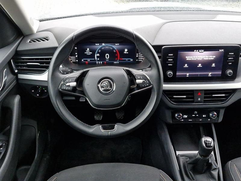 Gebraucht Skoda Kamiq Ambition 110 PS (80 kW) 2024 Grau SUV