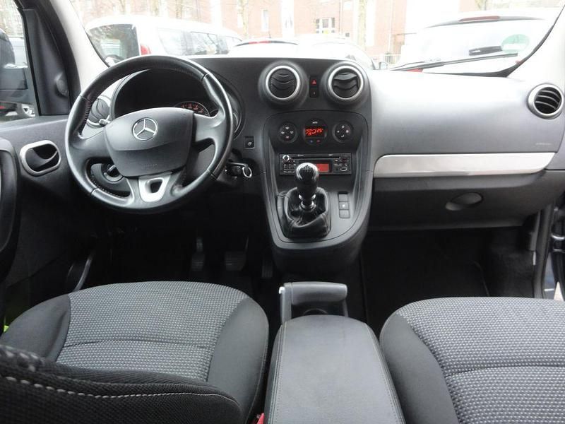 Gebraucht Mercedes Citan 111 110 PS (80 kW) 2014 Grau Limousine