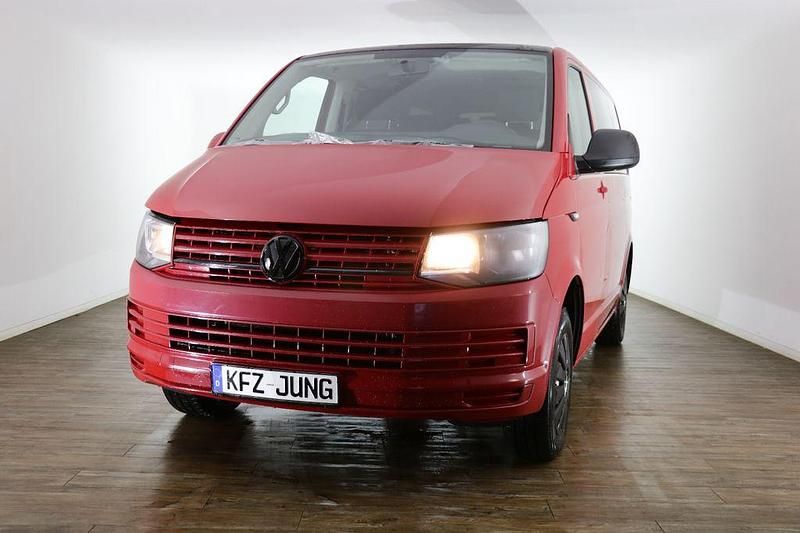 Gebraucht VW Caravelle 102 PS (75 kW) 2016 Rot Van / Kleinbus