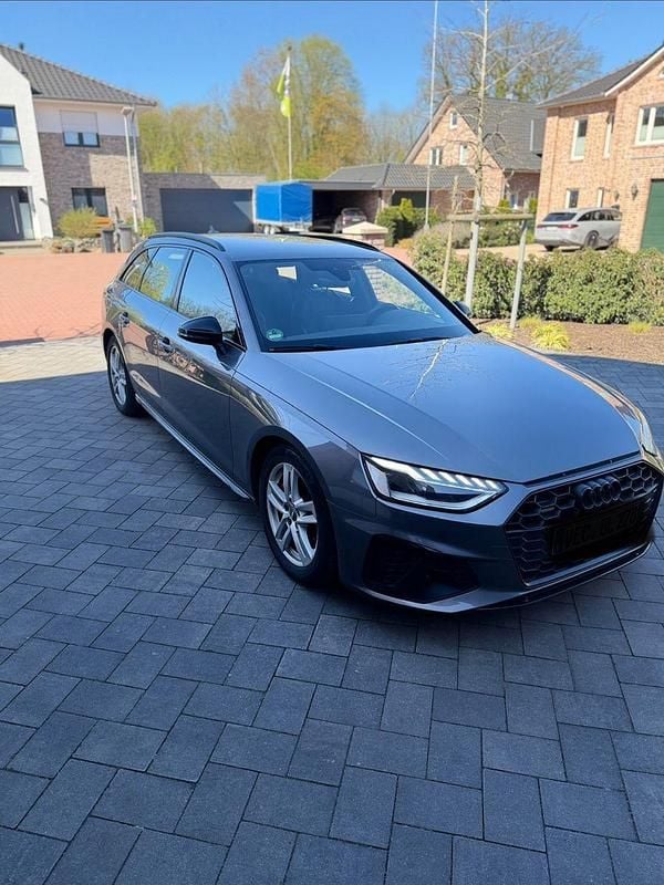 Gebraucht Audi A4 Edition .1 190 PS (139 kW) 2019 Grau Kombi