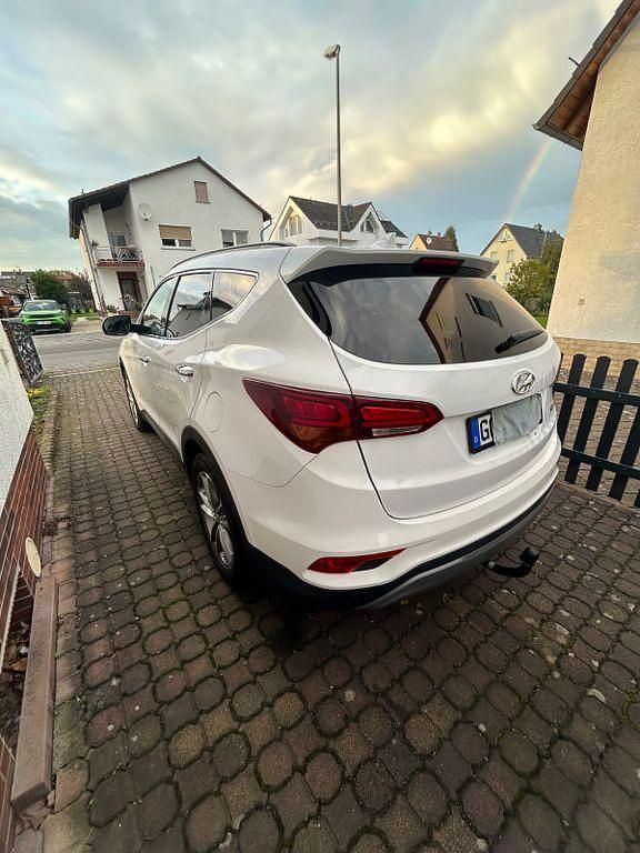 Gebraucht Hyundai Santa Fe Premium 200 PS (147 kW) 2017 Weiß SUV