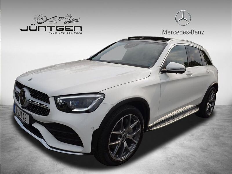 Weiß Gebraucht 2019 Mercedes GLC400d AMG SUV | 39.888 € (Etwas zu teuer) - Bild 1/4